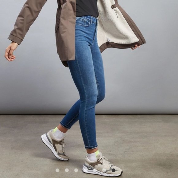 Athleta Sculptek Ultra Skinny Jean Pant in True Blue Size 4 - Picture 2 of 11